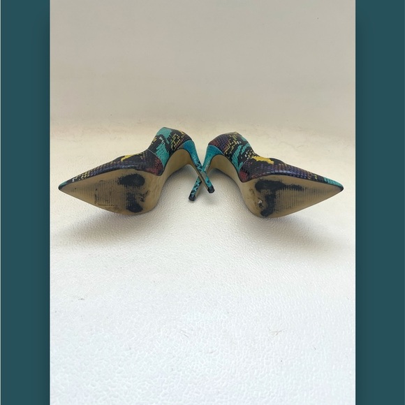 Steve Madden Snakeskin Stiletto Heels Womens Size 5.5 Multicolor Pre owned - Picture 5 of 6